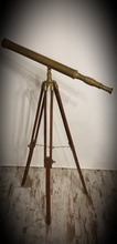 <span class=sold>** SOLD **</span>Telescope