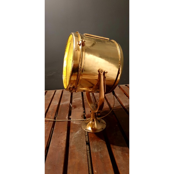 Francis Searchlights FH300